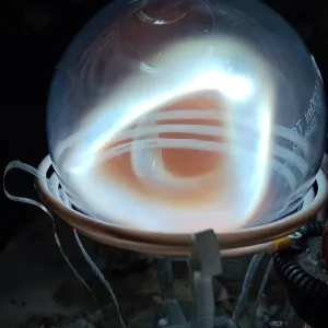 Lanthanum (La) glowing plasma discharge, photo 1 of 6