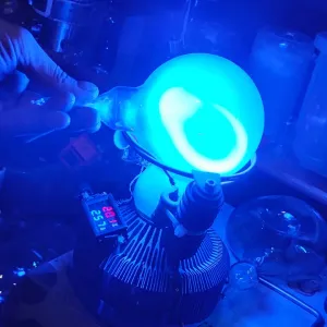 Indium (In) glowing plasma discharge, photo 4 of 5