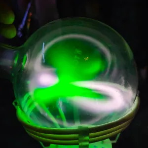 Ytterbium (Yb) glowing plasma discharge, photo 6 of 19