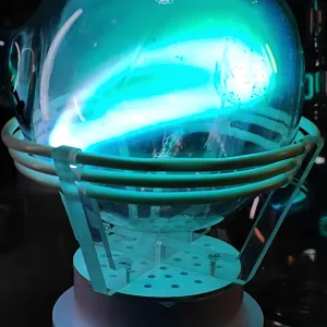 Iron (Fe) glowing plasma discharge, photo 2 of 11