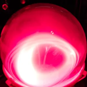 Lithium (Li) glowing plasma discharge, photo 2 of 8