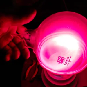 Lithium (Li) glowing plasma discharge, photo 6 of 8