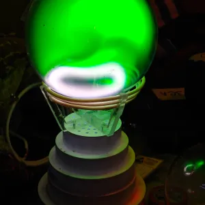 Ytterbium (Yb) glowing plasma discharge, photo 11 of 19