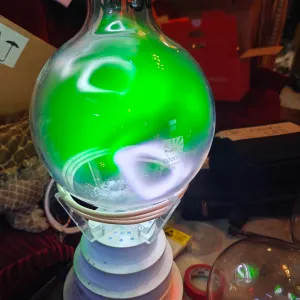 Ytterbium (Yb) glowing plasma discharge, photo 13 of 19
