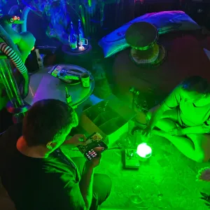 Ytterbium (Yb) glowing plasma discharge, photo 15 of 19