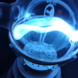 Tungsten (W) glowing plasma discharge, photo 3 of 10