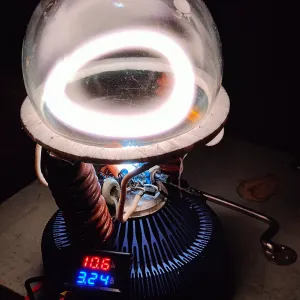 Xenon (Xe) glowing plasma discharge, photo 14 of 18