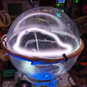 Xenon (Xe) glowing plasma discharge, photo 7 of 18