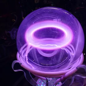 Holmium (Ho) glowing plasma discharge, photo 5 of 7