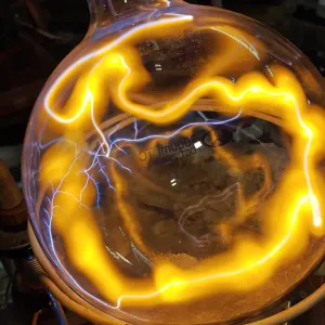 Sodium (Na) glowing plasma discharge, photo 13 of 16