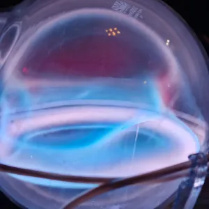 Hafnium (Hf) glowing plasma discharge, photo 2 of 9