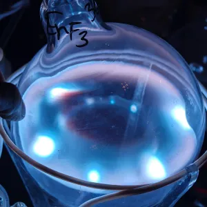 Hafnium (Hf) glowing plasma discharge, photo 3 of 9