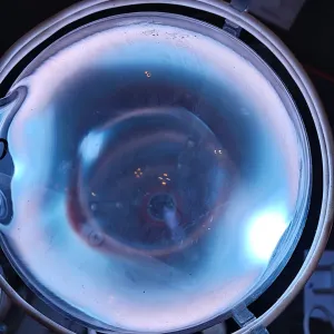 Hafnium (Hf) glowing plasma discharge, photo 7 of 9