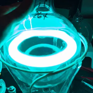 Titanium (Ti) glowing plasma discharge, photo 8 of 24