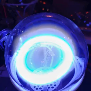 Tin (Sn) glowing plasma discharge, photo 5 of 8