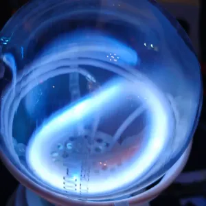 Neodymium (Nd) glowing plasma discharge, photo 6 of 12