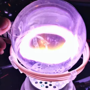 Erbium (Er) glowing plasma discharge, photo 4 of 10