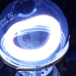 Gadolinium (Gd) glowing plasma discharge, photo 7 of 9