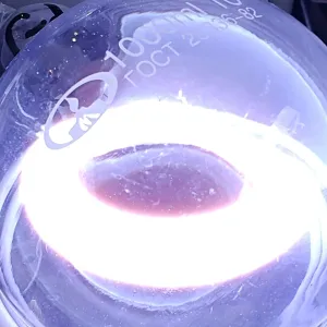 Gadolinium (Gd) glowing plasma discharge, photo 8 of 9