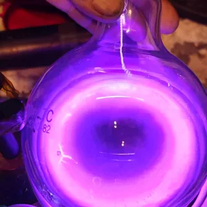 Lead (Pb) glowing plasma discharge, photo 1 of 11