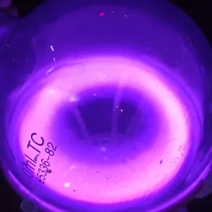Lead (Pb) glowing plasma discharge, photo 3 of 11