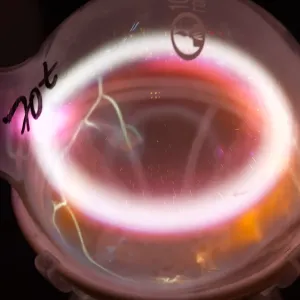 Thulium (Tm) glowing plasma discharge, photo 4 of 11
