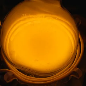 Nitrogen (N) glowing plasma discharge, photo 7 of 10