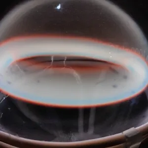 Niobium (Nb) glowing plasma discharge, photo 7 of 8