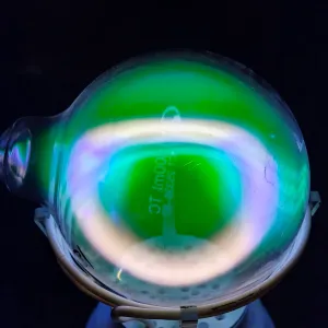 Manganese (Mn) glowing plasma discharge, photo 2 of 10