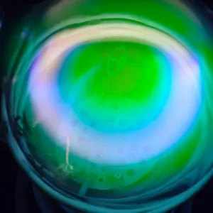 Manganese (Mn) glowing plasma discharge, photo 4 of 10
