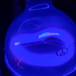 Bismuth (Bi) glowing plasma discharge, photo 7 of 12