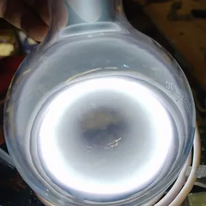 Oxygen (O) glowing plasma discharge, photo 5 of 9