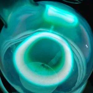 Nickel (Ni) glowing plasma discharge, photo 5 of 14